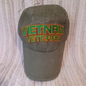 Green, Eagle Crest Veteran Cap